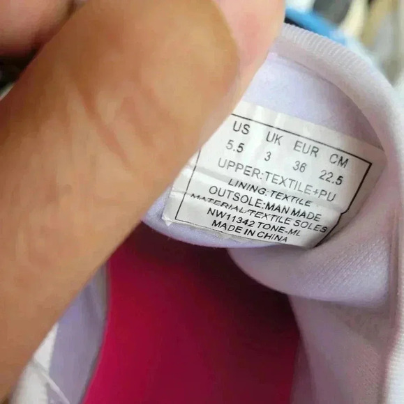 US Polo ASSN kids lace-up sneakers white size 5.5 - Picture 4 of 5